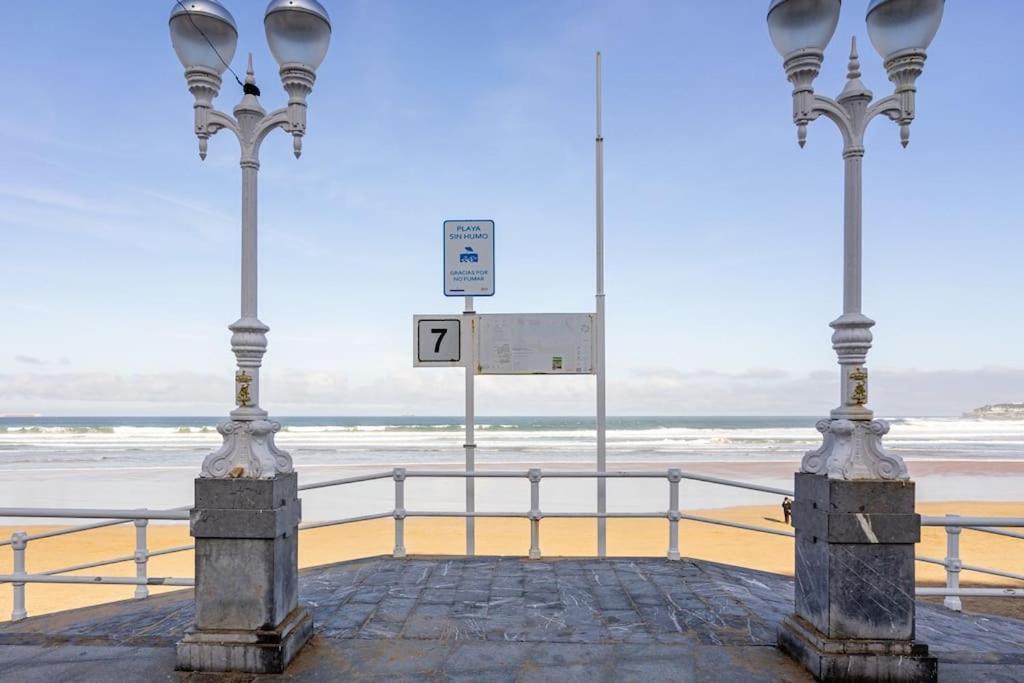 Escalera 7 * Gijón